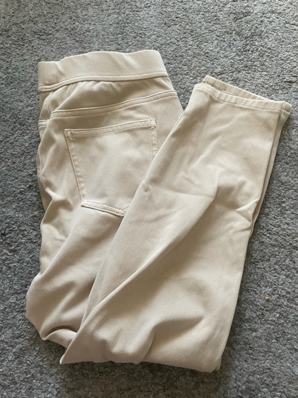NWOT Time and Tru Khaki Capri Jeggings